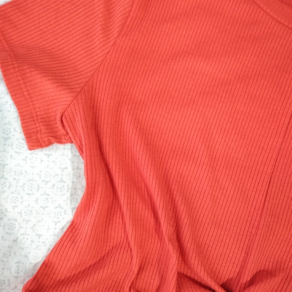 Iris Burnt Orange Front Knot Top Medium - Picture 3 of 7